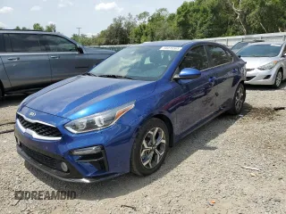 2021 Kia Forte LXS z VIN 3KPF24AD1ME337660, wystawiony jako Copart lot #56015565 z przebiegiem 46 881 mil mil oraz Szkoda całkowita • Salvage title. Historia ofert i sprzedaży dostępna na DreamBid. Obrazek 1.