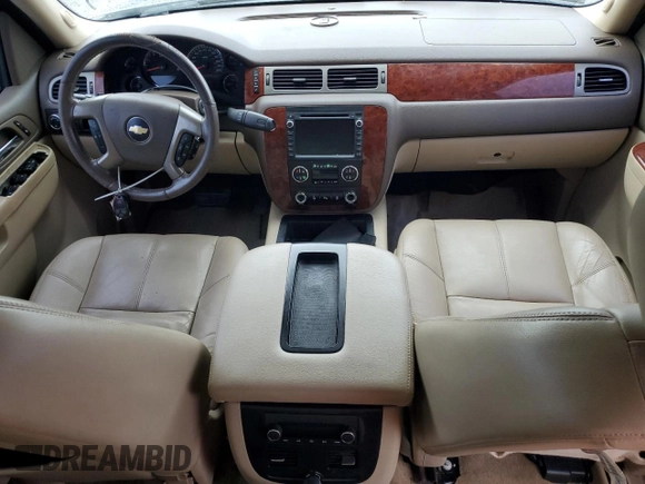 2013 Chevrolet Avalanche LT with VIN 3GNMCFE05DG107557, listed as a Copart auction lot 88617245 with Not Provided miles and Salvage Title. Bid and sale history available at DreamBid. Image 8.