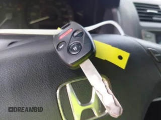 2006 Honda Accord EX-L с VIN 1HGCM56816A016403, выставлен на аукционе IAAI как лот 42380667 с пробегом 243 674 миль миль и . История ставок и продаж доступна на DreamBid. Изображение 11.