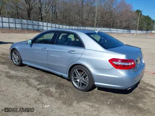 2013 Mercedes-Benz E-Class E 350 Luxury with VIN WDDHF5KB9DA708427, listed as a IAAI auction lot 41853672 with 164,477 mi miles. Bid and sale history available at carsss.com. Image 3.