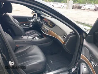 2014 Mercedes-Benz S 550 z VIN WDDUG8FB8EA067537, wystawiony jako IAAI lot #42261687 z przebiegiem 133 407 mil mil oraz . Historia ofert i sprzedaży dostępna na DreamBid. Obrazek 5.
