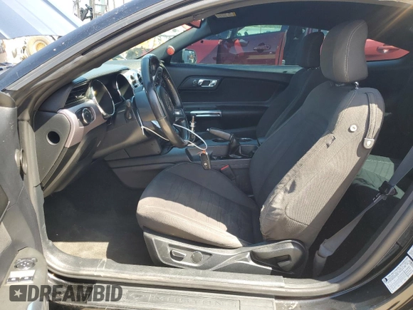 2016 Ford Mustang EcoBoost z VIN 1FA6P8TH0G5226581, wystawiony jako Copart lot #51758005 z przebiegiem 123 723 mil mil oraz Czysty tytuł • Clean title. Historia ofert i sprzedaży dostępna na DreamBid. Obrazek 7.