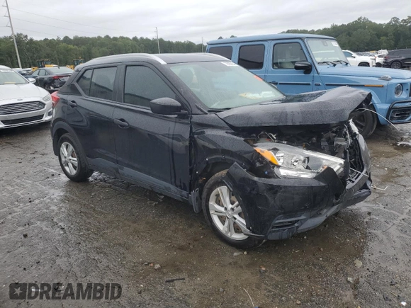2019 Nissan Kicks S with VIN 3N1CP5CU9KL530965, listed as a Copart auction lot 72962234 with 37,427 mi miles and Salvage Title. Bid and sale history available at carsss.com. Image 4.