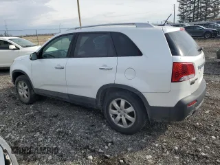2011 Kia Sorento LX with VIN 5XYKT3A14BG045402, listed as a Copart auction lot 47060655 with 180,982 mi miles and Clean Title. Bid and sale history available at carsss.com. Image 2.