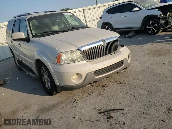 2004 Lincoln Navigator Luxury with VIN 5LMFU28R44LJ43429, listed as a Copart auction lot 75502924 with 228,725 mi miles and Salvage Title. Bid and sale history available at carsss.com. Image 12.
