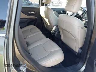 2015 Jeep Cherokee Limited with VIN 1C4PJMDS8FW708226, listed as a IAAI auction lot 41919231 with 188,276 mi miles and . Bid and sale history available at DreamBid. Image 8.