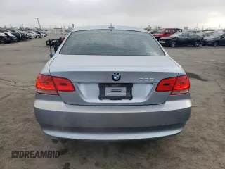 2010 BMW 3 Series 328i with VIN WBAWV1C52AP123541, listed as a Copart auction lot 86544454 with 192,952 mi miles and Clean Title. Bid and sale history available at carsss.com. Image 6.