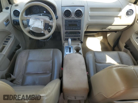 2005 Ford Freestyle SEL z VIN 1FMZK02185GA31840, wystawiony jako Copart lot #53802915 z przebiegiem 164 791 mil mil oraz Szkoda całkowita • Salvage title. Historia ofert i sprzedaży dostępna na DreamBid. Obrazek 8.