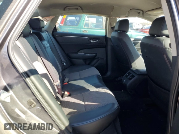 2018 Honda Clarity with VIN JHMZC5F10JC002096, listed as a Copart auction lot 79042274 with 43,633 mi miles and Salvage Title. Bid and sale history available at DreamBid. Image 10.