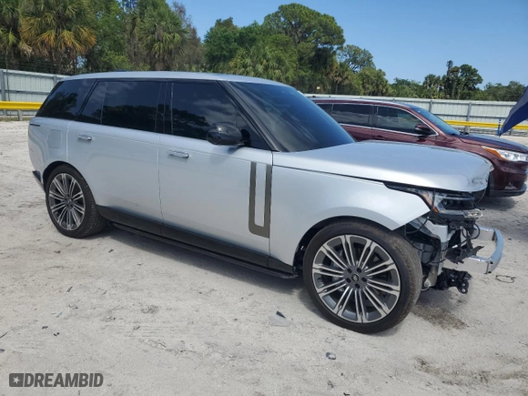 2024 Land Rover Range Rover SE with VIN SALKPBFU1RA253208, listed as a Copart auction lot 52238725 with 9,278 mi miles and Salvage Title. Bid and sale history available at carsss.com. Image 4.