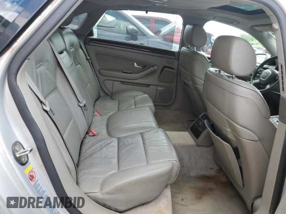 2006 Audi A8 4.2L z VIN WAUML44E26N004694, wystawiony jako Copart lot #57714175 z przebiegiem Nie podano mil oraz Tytuł czysty. Historia ofert i sprzedaży dostępna na DreamBid. Obrazek 10.
