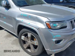 2014 Jeep Grand Cherokee Overland with VIN 1C4RJECG0EC291048, listed as a IAAI auction lot 41883941 with 81,871 mi miles. Bid and sale history available at carsss.com. Image 6.