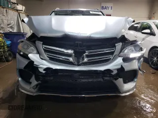2016 Mercedes-Benz GLE 400 with VIN 4JGDA5GB1GA635070, listed as a Copart auction lot 48164945 with 47,045 mi miles and Salvage title. Bid and sale history available at DreamBid. Image 5.
