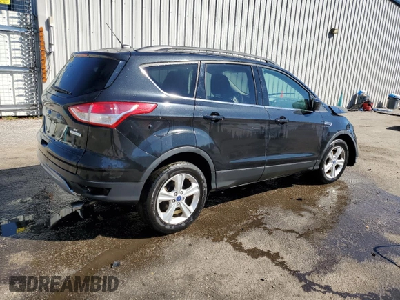 2015 Ford Escape SE with VIN 1FMCU0GX1FUB71115, listed as a Copart auction lot 45844855 with 101,404 mi miles and Clean Title. Bid and sale history available at DreamBid. Image 3.