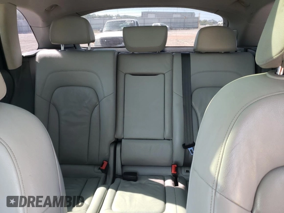 2017 Audi Q5 Premium Plus z VIN WA1L2AFP2HA099566, wystawiony jako Copart lot #54523795 z przebiegiem 121 443 mil mil oraz Szkoda całkowita • Salvage title. Historia ofert i sprzedaży dostępna na DreamBid. Obrazek 10.