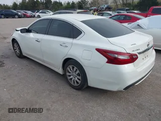 2018 Nissan Altima SV with VIN 1N4AL3APXJC247413, listed as a IAAI auction lot 41916016 with 112,148 mi miles and . Bid and sale history available at carsss.com. Image 3.