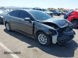 2017 Ford Fusion S with VIN 3FA6P0G70HR408265, listed as a IAAI auction lot 41978119 with 136,796 mi miles. Bid and sale history available at carsss.com. Image 1.