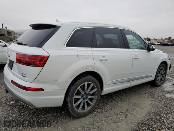 2017 Audi Q7 Premium Plus with VIN WA1LAAF78HD006664, listed as a Copart auction lot 55680185 with 116,227 mi miles and Salvage Title. Bid and sale history available at DreamBid. Image 3.