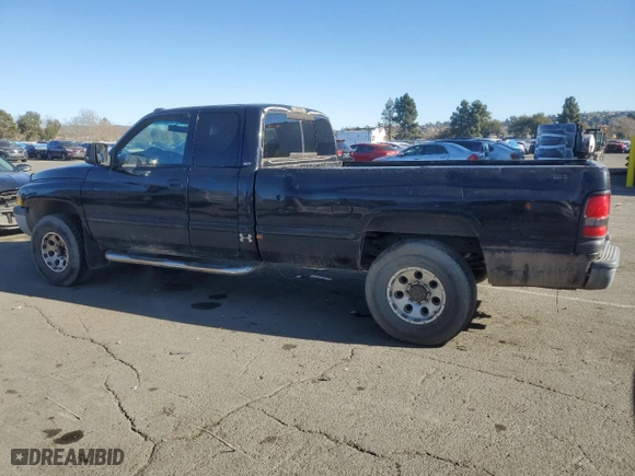 1999 Dodge Ram 2500 with VIN 1B7KC23W5XJ601419, listed as a Copart auction lot 42027185 with 183,398 mi miles and Clean Title. Bid and sale history available at carsss.com. Image 2.