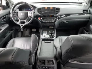 2020 Honda Pilot Touring 8-Passenger с VIN 5FNYF6H98LB052408, выставлен на аукционе Copart как лот 57807205 с пробегом 72 449 миль миль и Списание • Salvage title. История ставок и продаж доступна на DreamBid. Изображение 8.
