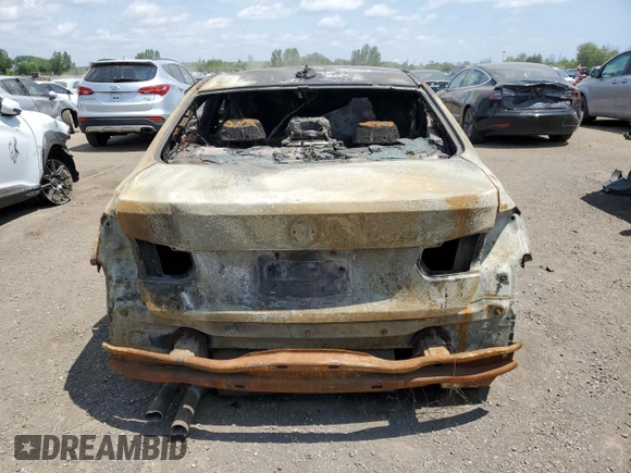 2012 BMW 3 Series 328i z VIN WBA3A5C50CF345039, wystawiony jako Copart lot #61580935 z przebiegiem Nie podano mil oraz Nie do naprawy • Non repairable. Historia ofert i sprzedaży dostępna na DreamBid. Obrazek 6.
