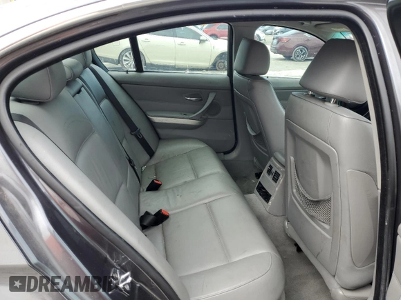 2006 BMW 3 Series 330i with VIN WBAVB33566PS06929, listed as a Copart auction lot 46789425 with 232,843 mi miles and Salvage title. Bid and sale history available at DreamBid. Image 11.