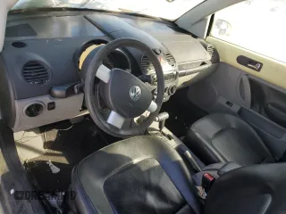 2005 Volkswagen Beetle GLS с VIN 3VWCM31Y15M363190, выставлен на аукционе Copart как лот 46167995 с пробегом Не указан миль и Списание • Salvage title. История ставок и продаж доступна на DreamBid. Изображение 8.