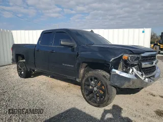 2018 Chevrolet Silverado 1500 LT with VIN 1GCRCREC0JZ297614, listed as a Copart auction lot 42786865 with 138,303 mi miles and Clean Title. Bid and sale history available at DreamBid. Image 4.