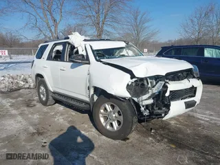 2022 Toyota 4Runner SR5 Premium with VIN JTENU5JR0N6058842, listed as a IAAI auction lot 41405515 with 27,480 mi miles. Bid and sale history available at carsss.com. Image 6.