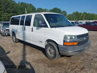 2004 Chevrolet Express Passenger with VIN 1GAHG39U641160429, listed as a IAAI auction lot 42711190 with 192,259 mi miles and . Bid and sale history available at DreamBid. Image 1.