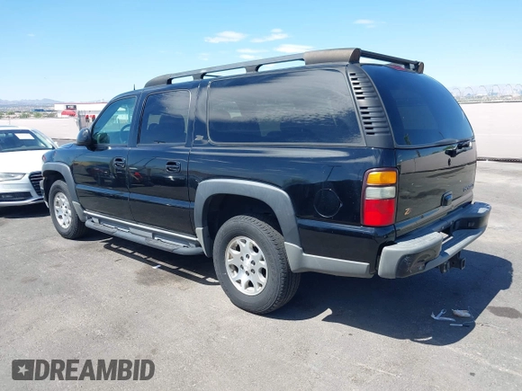 2004 Chevrolet Suburban LT with VIN 3GNFK16T14G278412, listed as a IAAI auction lot 42701930 with 282,075 mi miles and . Bid and sale history available at DreamBid. Image 3.