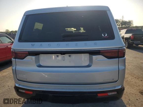 2023 Jeep Wagoneer Series II Carbide с VIN 1C4SJVBP7PS553076, выставлен на аукционе Copart как лот 52166955 с пробегом 11 585 миль миль и Списание • Salvage title. История ставок и продаж доступна на DreamBid. Изображение 6.