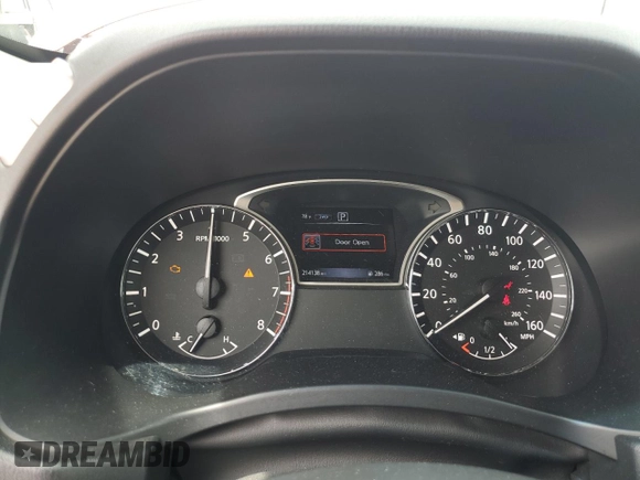 2016 Nissan Pathfinder Platinum with VIN 5N1AR2MM5GC636419, listed as a Copart auction lot 60929575 with 214,138 mi miles and Salvage title. Bid and sale history available at DreamBid. Image 9.