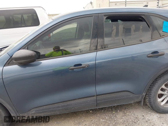 2020 Ford Escape S with VIN 1FMCU0F60LUC52398, listed as a IAAI auction lot 42099085 with 102,861 mi miles and . Bid and sale history available at carsss.com. Image 13.