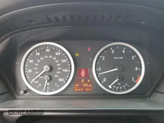 2005 BMW 5 Series 530i with VIN WBANA73585CR60267, listed as a Copart auction lot 47089185 with 244,533 mi miles and Clean Title. Bid and sale history available at DreamBid. Image 9.