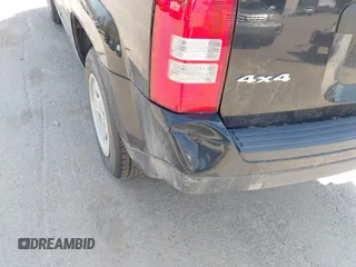 2012 Jeep Patriot Sport with VIN 1C4NJRBB3CD599477, listed as a IAAI auction lot 42147528 with 144,269 mi miles. Bid and sale history available at carsss.com. Image 6.
