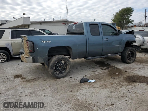 2013 Chevrolet Silverado 1500 LTZ with VIN 1GCRKTE71DZ168465, listed as a Copart auction lot 83804684 with 207,072 mi miles and Salvage Title. Bid and sale history available at DreamBid. Image 3.