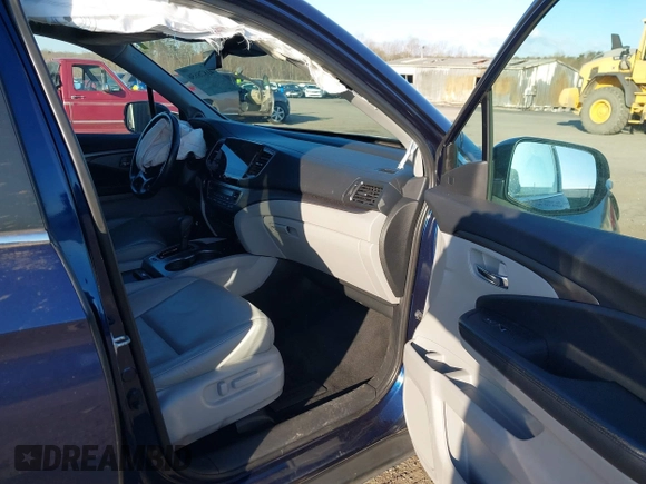 2019 Honda Pilot EX-L with VIN 5FNYF6H55KB024934, listed as a IAAI auction lot 41878656 with 102,129 mi miles. Bid and sale history available at carsss.com. Image 5.