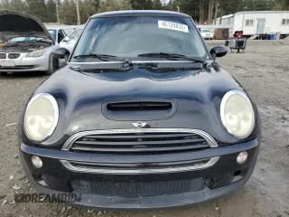 2003 MINI Hardtop S with VIN WMWRE33433TD70970, listed as a Copart auction lot 46120835 with 80,118 mi miles and Salvage Title. Bid and sale history available at DreamBid. Image 5.