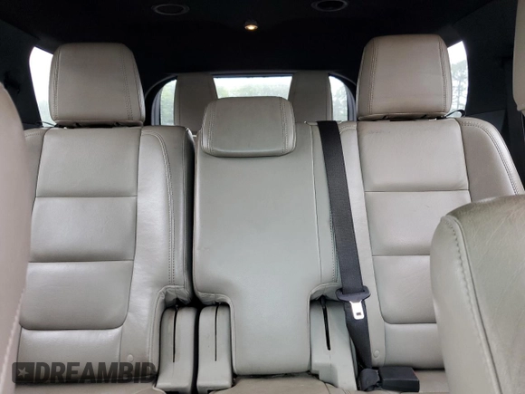2012 Ford Explorer XLT with VIN 1FMHK8D88CGA10682, listed as a Copart auction lot 61477205 with 210,953 mi miles and Clean title. Bid and sale history available at DreamBid. Image 10.