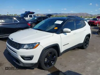 2019 Jeep Compass Altitude z VIN 3C4NJCBB3KT637375, wystawiony jako IAAI lot #42408775 z przebiegiem 114 977 mil mil oraz . Historia ofert i sprzedaży dostępna na DreamBid. Obrazek 18.