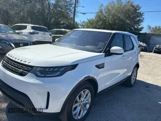2020 Land Rover Discovery SE with VIN SALRG2RV7L2428775, listed as a Copart auction lot 45924585 with 99,242 mi miles and Clean Title. Bid and sale history available at DreamBid. Image 2.