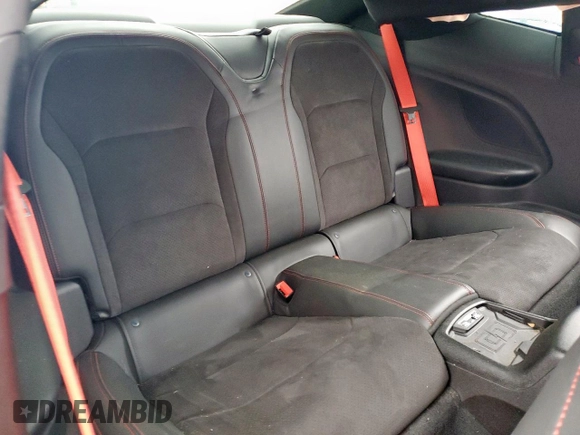 2023 Chevrolet Camaro ZL1 z VIN 1G1FK1R66P0100964, wystawiony jako Copart lot #45670485 z przebiegiem 28 165 mil mil oraz Szkody całkowita. Historia ofert i sprzedaży dostępna na DreamBid. Obrazek 10.