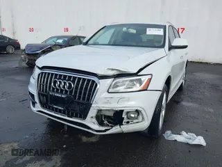 2015 Audi Q5 Premium Plus with VIN WA1DGAFPXFA043040, listed as a IAAI auction lot 41773280 with 103,168 mi miles. Bid and sale history available at carsss.com. Image 6.