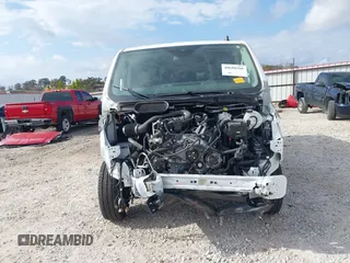 2022 Ford Transit Passenger XL with VIN 1FBAX2Y83NKA59579, listed as a IAAI auction lot 40688586 with 5,101 mi miles. Bid and sale history available at carsss.com. Image 13.