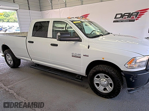 2018 Ram 2500 Tradesman с VIN 3C6UR4HJ8JG274627, выставлен на аукционе IAAI как лот 42575840 с пробегом 152 686 миль миль и . История ставок и продаж доступна на DreamBid. Изображение 29.