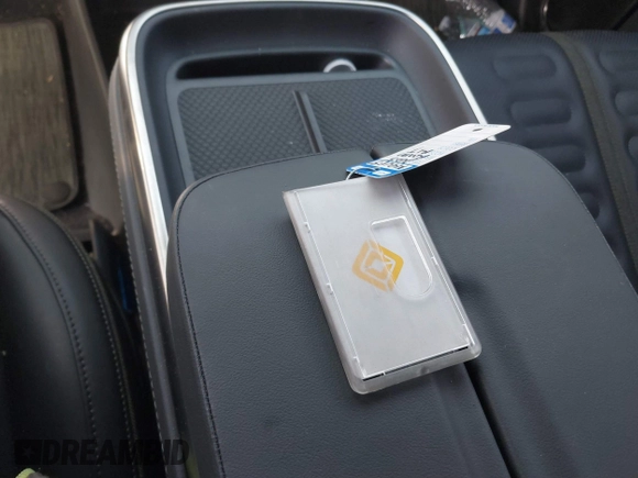 2025 Rivian R1T Adventure z VIN 7FCTGBAA9SN035986, wystawiony jako IAAI lot #41510257 z przebiegiem 2 102 mil mil oraz . Historia ofert i sprzedaży dostępna na DreamBid. Obrazek 11.