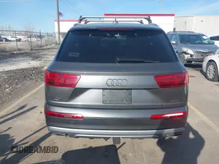 2018 Audi Q7 Premium Plus with VIN WA1LHAF78JD033266, listed as a IAAI auction lot 41749357 with 117,465 mi miles. Bid and sale history available at carsss.com. Image 16.