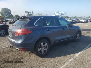 2012 Porsche Cayenne with VIN WP1AA2A23CLA01111, listed as a Copart auction lot 72431654 with 123,635 mi miles and Salvage title. Bid and sale history available at DreamBid. Image 3.