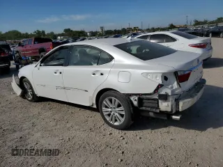 2014 Lexus ES 330 с VIN JTHBK1GG9E2131367, выставлен на аукционе Copart как лот 72492314 с пробегом 80 149 миль миль и Списание • Salvage title. История ставок и продаж доступна на DreamBid. Изображение 2.